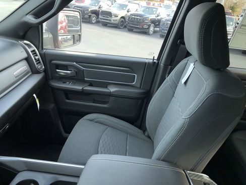 New 2026 RAM 2500 Big Horn image 31