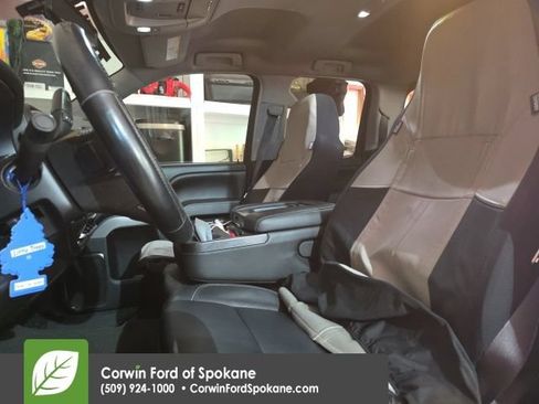 Used 2015 Chevrolet Silverado 2500 LTZ AWD/4WD image 3