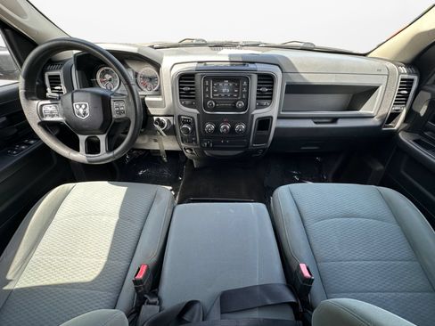 Used 2016 RAM 1500 Express AWD/4WD image 10