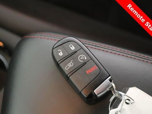 Used 2026 Dodge Durango GT image 3