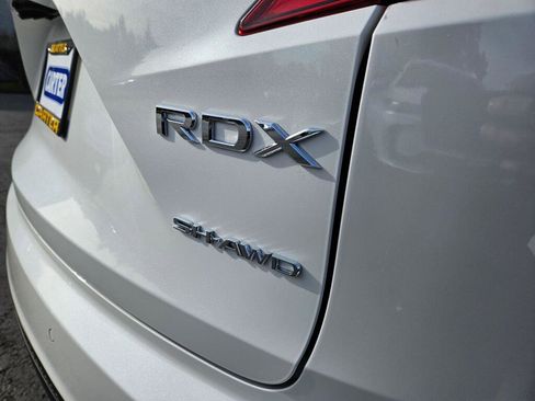 Certified 2024 Acura RDX w/ Technology Package image 17