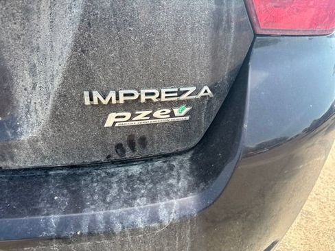 Used 2013 Subaru Impreza 2.0i Premium w/ Popular Pkg 1 AWD/4WD image 8
