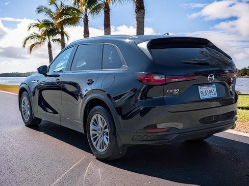 Certified 2024 MAZDA CX-90 Plug-In Hybrid w/ Preferred AWD/4WD image 9