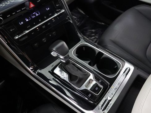 Used 2024 Kia Carnival SX Prestige FWD image 56