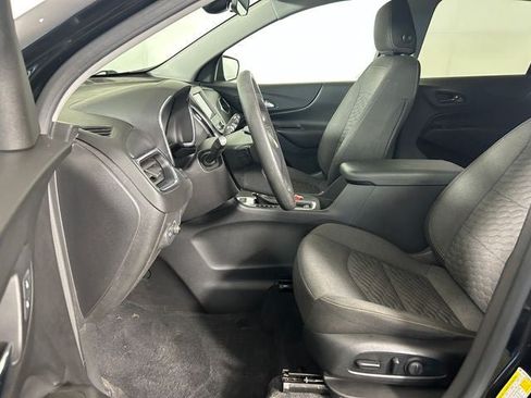 Used 2021 Chevrolet Equinox LT AWD/4WD image 12