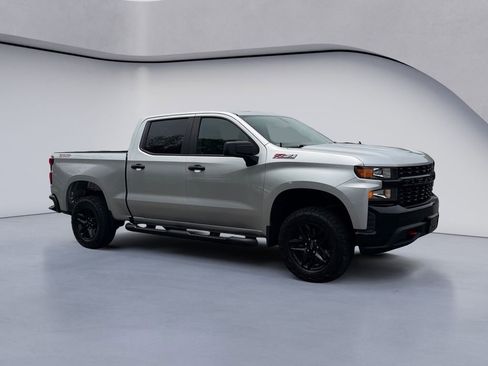 Used 2020 Chevrolet Silverado 1500 Custom Trail Boss w/ Custom Convenience Package AWD/4WD image 7