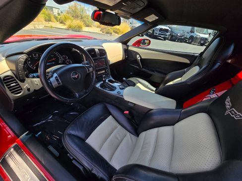 Used 2009 Chevrolet Corvette Convertible w/ Preferred Equipment Group RWD image 35