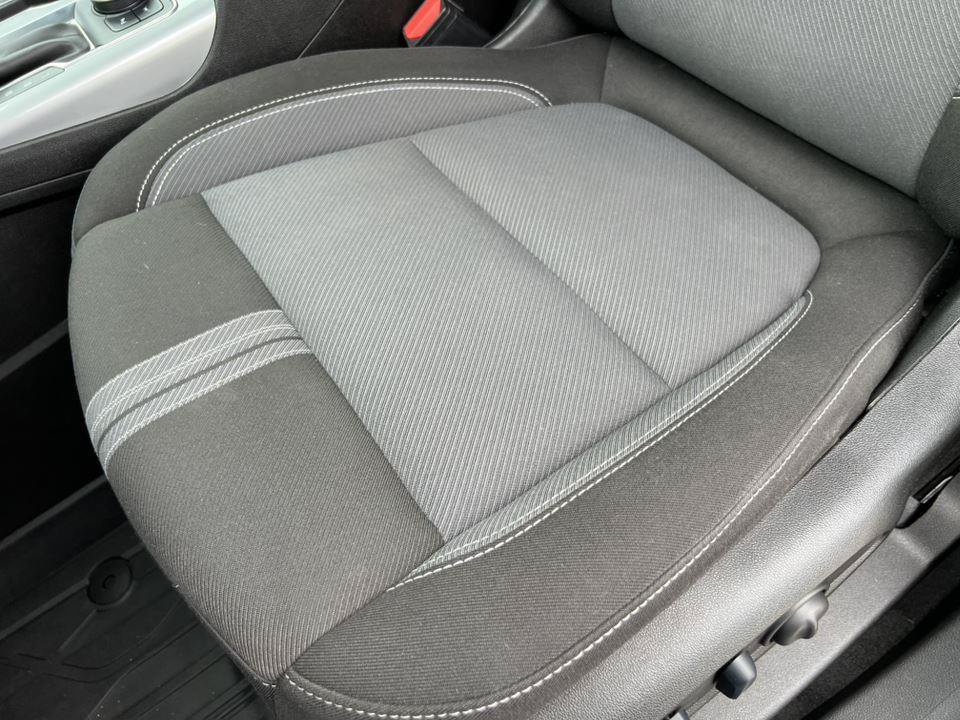 Used 2024 Chevrolet Blazer LT w/ Convenience Package FWD image 10
