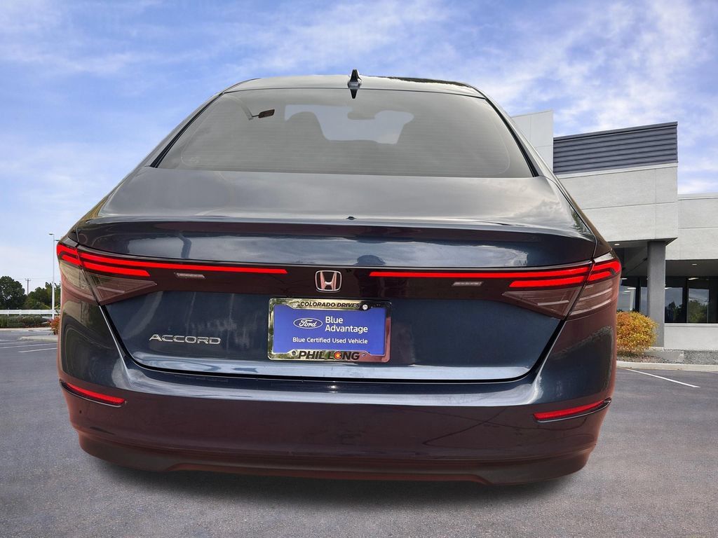 Used 2023 Honda Accord EX image 7