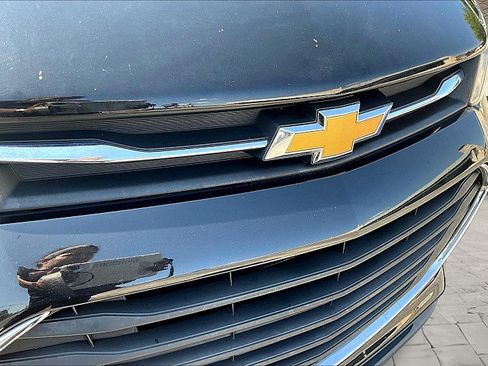 Used 2020 Chevrolet Trax LS w/ Tint and Cruise Package image 29