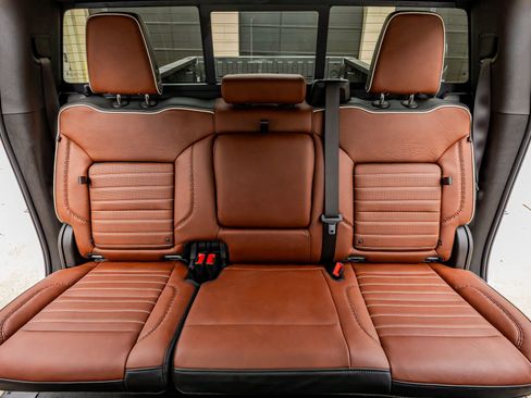 Used 2026 GMC Sierra 3500 Denali Ultimate image 35