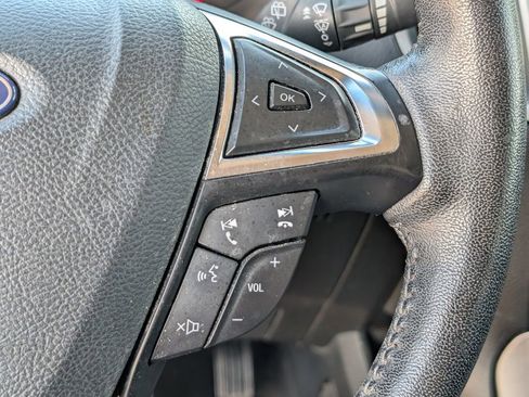 Used 2019 Ford Edge SEL w/ Equipment Group 201A image 19