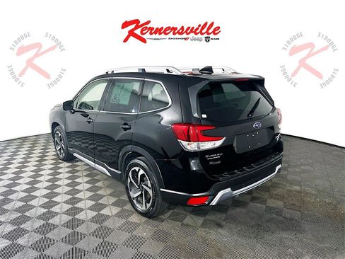 Used 2022 Subaru Forester Touring w/ Popular Package #2 image 5