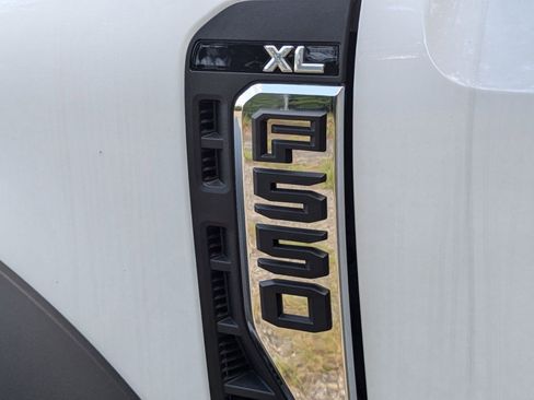 New 2024 Ford F550 2WD Regular Cab Super Duty image 31