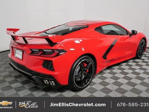 Used 2023 Chevrolet Corvette Stingray w/ Z51 Performance Package image 3