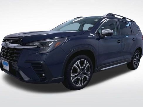 Used 2023 Subaru Ascent Limited w/ Technology Package AWD/4WD image 3