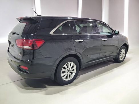 Used 2019 Kia Sorento L image 21