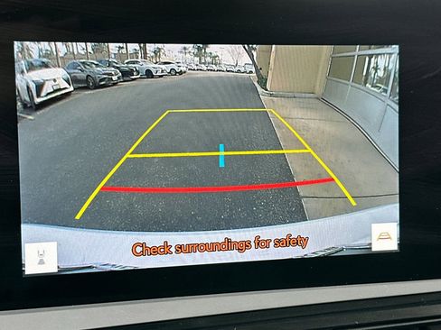 Certified 2024 Lexus ES 350 w/ Premium Package image 22