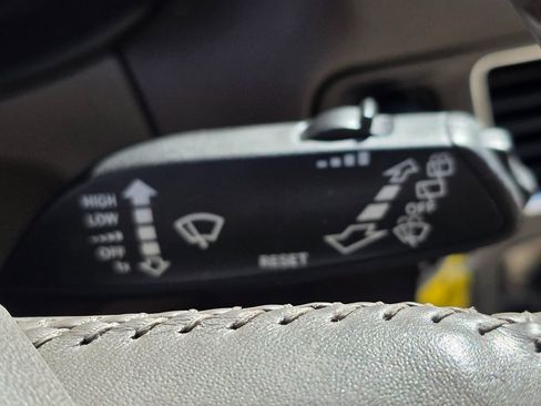 Used 2015 Audi Q5 2.0T Premium Plus w/ Technology Package image 41