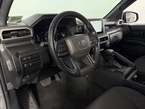 Used 2025 Toyota Tacoma SR image 20