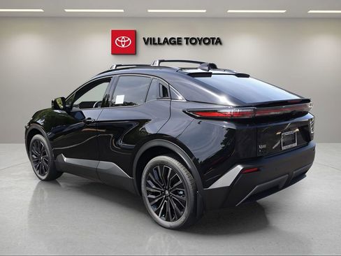 New 2026 Toyota C-HR AWD/4WD image 3
