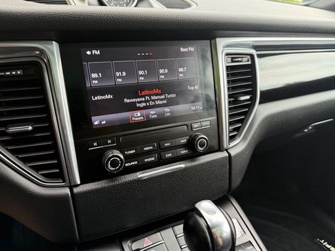 Used 2018 Porsche Macan S AWD/4WD image 19