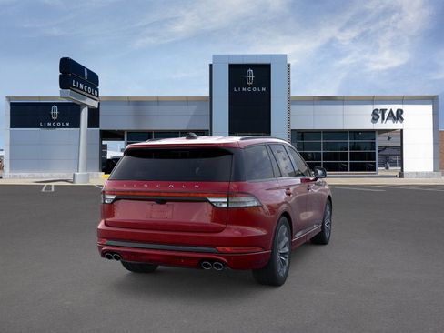 New 2026 Lincoln Aviator AWD image 8