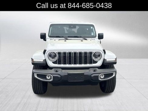 Used 2025 Jeep Wrangler Unlimited Sahara w/ Safety Group image 2