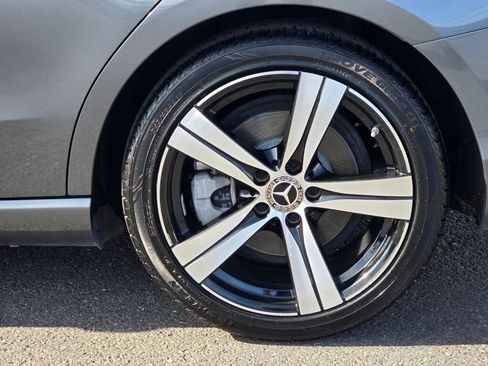 Used 2022 Mercedes-Benz C 300 Sedan image 10