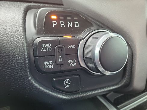 Used 2020 RAM 1500 Big Horn image 32