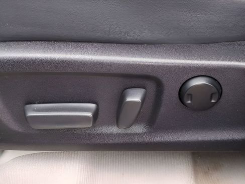 Used 2017 Lexus RX 350 AWD w/ Premium Package image 19