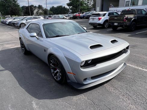 Used 2020 Dodge Challenger SRT Hellcat Redeye RWD image 16
