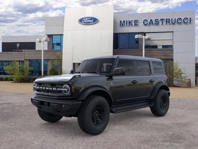New 2026 Ford Bronco Outer Banks w/ Sasquatch Package