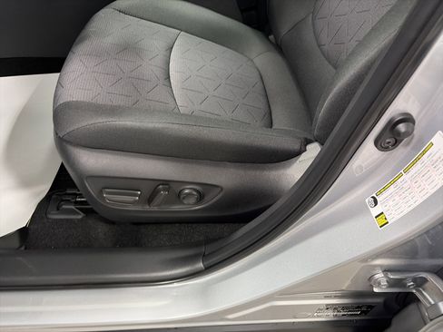 New 2025 Toyota RAV4 XLE image 14