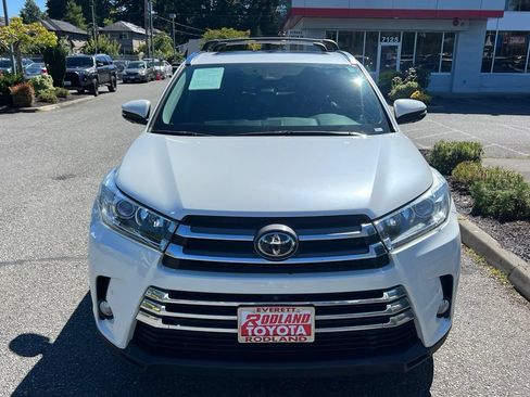 Used 2018 Toyota Highlander Limited Platinum AWD/4WD image 5