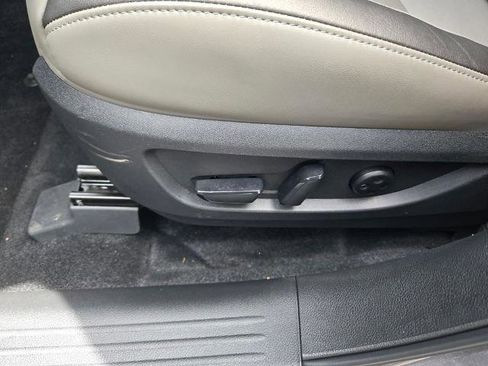 Certified 2025 INFINITI QX50 Luxe AWD/4WD image 13