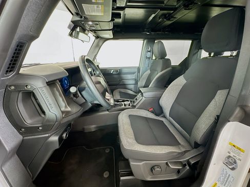 Used 2025 Ford Bronco Big Bend AWD/4WD image 13