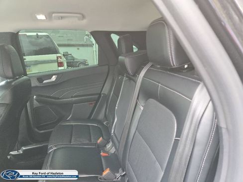 Used 2024 Ford Escape Platinum AWD/4WD image 34
