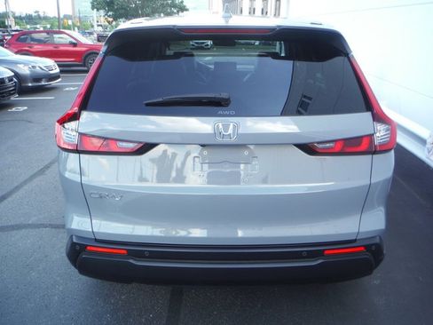 Used 2024 Honda CR-V EX-L image 8