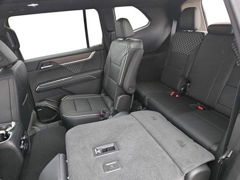 New 2026 GMC Acadia Denali image 33