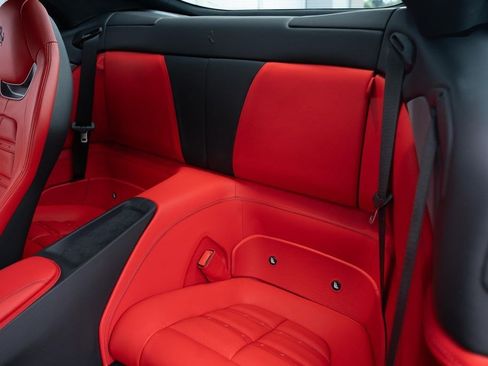 Used 2022 Ferrari Portofino M RWD image 57
