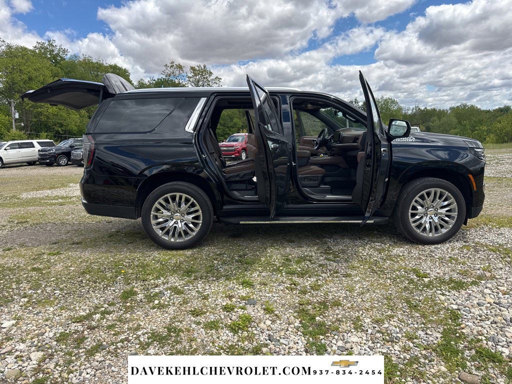 Used 2025 Chevrolet Tahoe High Country w/ Sun And Tow Package AWD/4WD image 38