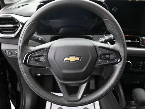 Certified 2026 Chevrolet TrailBlazer LT w/ Driver Confidence Package image 10
