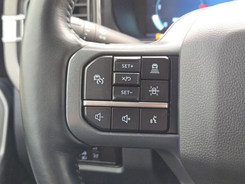 Used 2023 Ford F250 Lariat w/ Lariat Ultimate Package AWD/4WD image 24