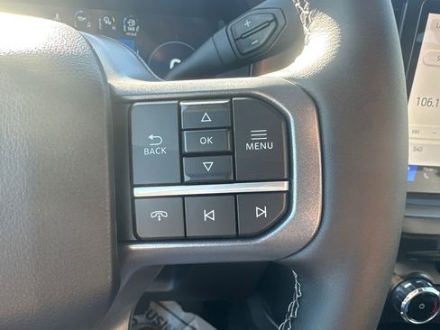 New 2026 Ford F250 Lariat w/ Black Appearance Package image 22