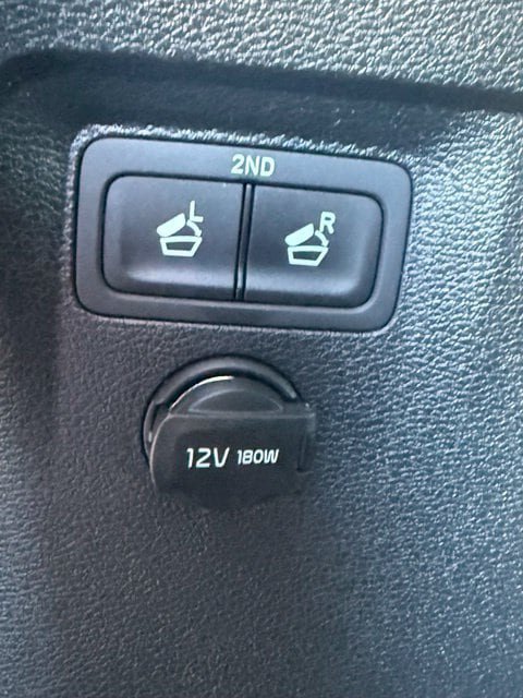 Used 2024 Kia Telluride LX FWD image 9