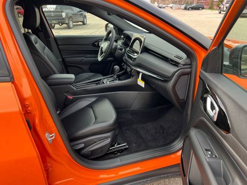 New 2026 Jeep Compass Limited image 17