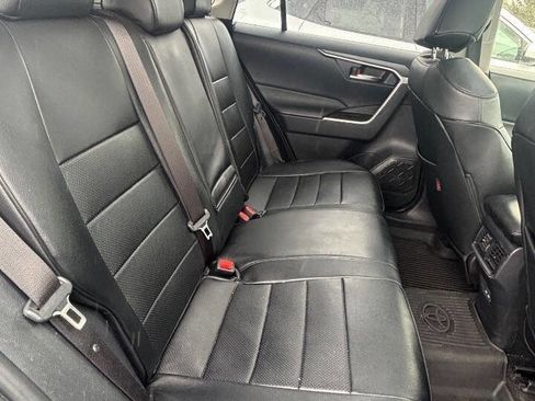 Used 2024 Toyota RAV4 XLE w/ Convenience Package AWD/4WD image 9