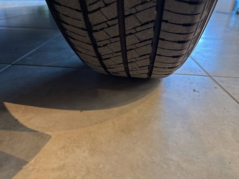 Used 2023 Toyota Prius LE image 25