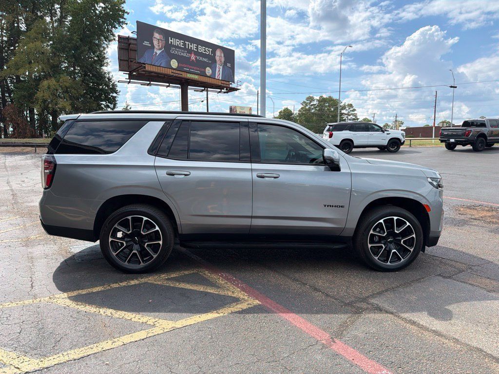 Used 2023 Chevrolet Tahoe RST w/ Luxury Package AWD/4WD image 5